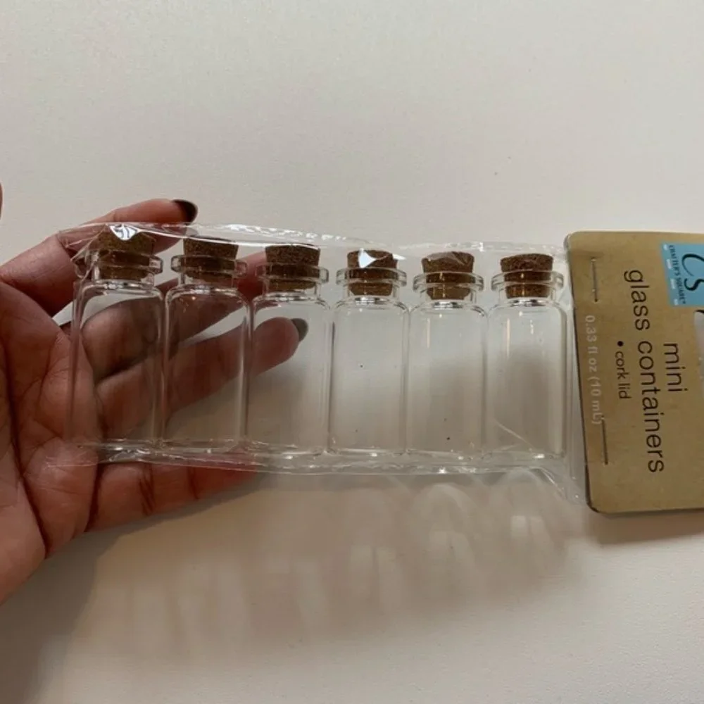 Mini Glass Vials with Cork Lids‎